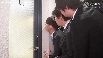 (rm) Shes Incompetent At Her Job, But Her Sexual Desire Is Bottomless