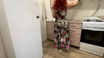 Stepmom twists her big ass and hopes for anal sex with her son