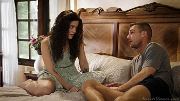 Blondie 2: Blowjob, Missonary  Spooning Porn