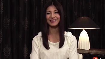 Ami Manaka's Titillating Strip and Oily Orgasm