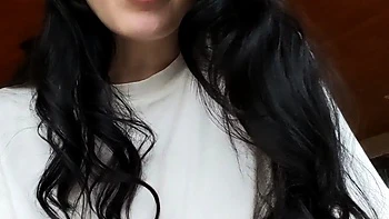 Nena webcam caliente se masturba anal con dildo