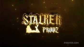 Vittoria Divine Bombshell Fit Milf Double Penetrated By 3 Guys