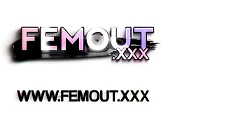 Luring Malvina - cute movie - Femout