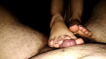 Polly's Fetish Footjob with Cumshot
