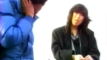 Анальный извращенец трахает наездницу и сзади в POV