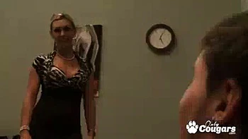 Milf Tanya Tate baise le beau-fils grosse bite, pipe, levrette