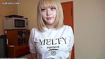 Азиатская подросток-любительница трахнута в HD