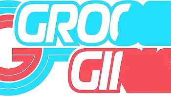 Blooming queen bee - transgirl action - Grooby Girls