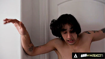 Horny Teen Secretly Fucks Stepcousin