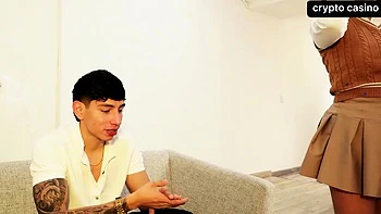 Estudante que falhou leva DP hardcore e fode a bunda