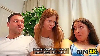 Ados brunes baisées sauvagement avec Oliver en trio