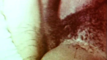 Olivia Ryder chupa polla, morena se masturba en coche