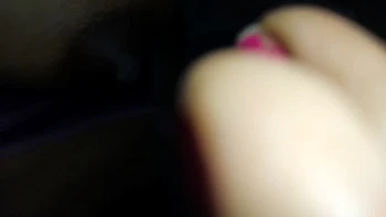 Garota indiana Desi fodendo a buceta sozinha