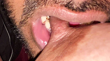 Desi Aunty Gives Shaking Handjob Massage in Bedroom with Big Tits