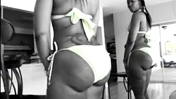 Phat Ebony Booty Gets Deep-Fucked and Sucked