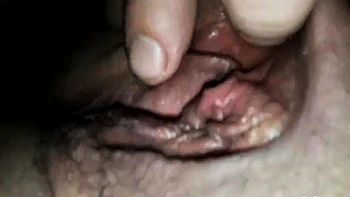 Norwegische MILF fickt Amateurbrünette leckt Muschi