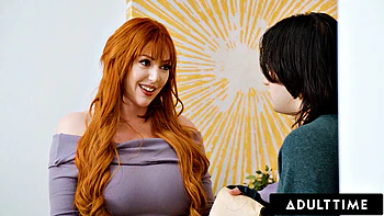 Stepson Caught Fucking Busty Redhead Stepmom Lauren