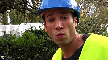 Heiße französische Milf Thérèse steht auf harte Blowjobs