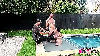 Muscular Danny Steele Fucks Big-Ass Milf Behind the Scenes