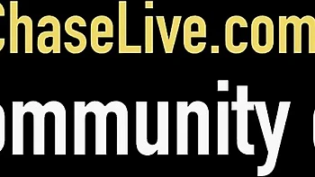 Charlee Chase grosses seins couverts de sperme avec paroles salaces