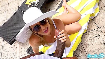 MILF Blonde AJ Applegate Se Fait Baiser Fort