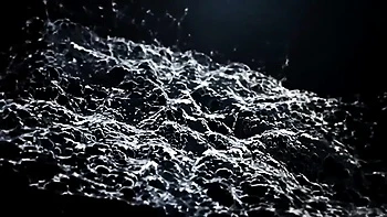 Tiny Tina lambendo buceta e fodendo com fetiche de xixi