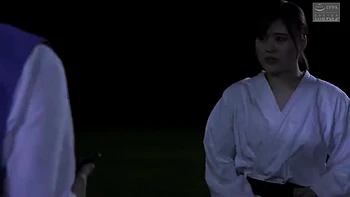 Муж изменяет, пока она сосёт чужой член