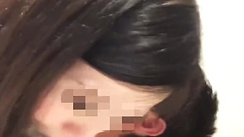 Tentación asiática adolescente casting amateur POV