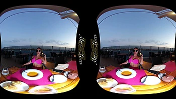 Boquete e foda sem calcinha no nosso encontro de jantar