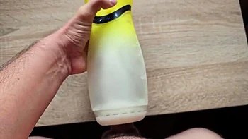 Amateur Homemade Sex with Loud Moaning Orgasm - Big Cock Fucking Pussy Close Up