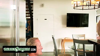 Compilação americana POV de creampie 8-14 abril 2024