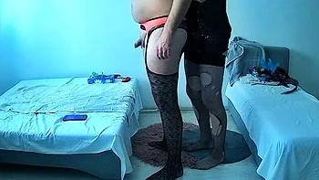 Blonde Kelly Pegs Her Husband in Living Room