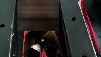 Countess Nyx Fucks Black Brat's Ass