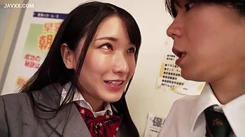 Chicas asiáticas explotando en orgasmos