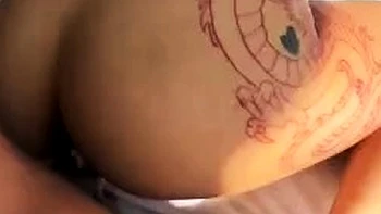 Negona safada fodida na posição doggystyle POV