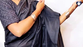 Bhabi e Devar transando hardcore indiano em segredo