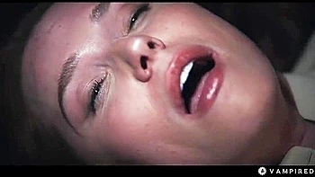 Клеманс Одьяр - рыжая доминатрика с большими сиськами