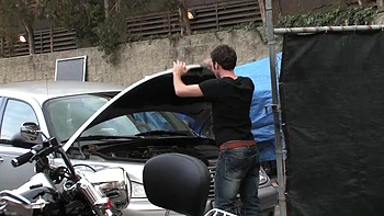 Loira gostosa leva boquete, fodida de quatro e missionário