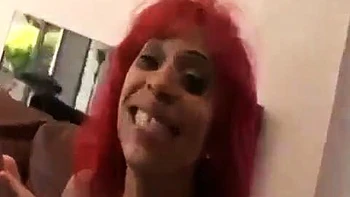 Lisa e Try2 em trio hardcore com boquete, doggy e cowgirl