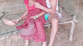 Chica desi del pueblo follada