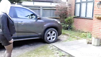 Lacey Starr, milf británica tetona follada con pasión