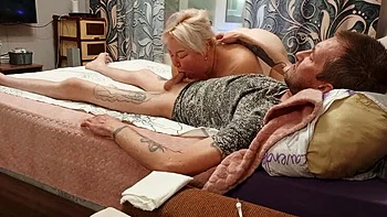 Stepmom Morning Blowjob - Deepthroat & Cum in Mouth