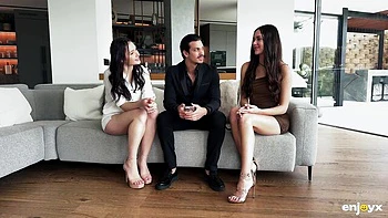 Rosy Joe & Vixi Rafi Threesome Blowjobs & Pussy Licking