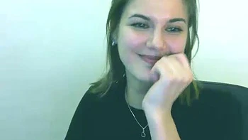 Cute Amateur Babe Livechat Fuck