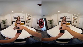 Mamada milf VR en vaquera y perrito