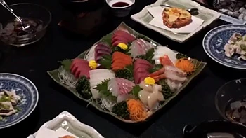 Femme infidèle baisée devant son cocu