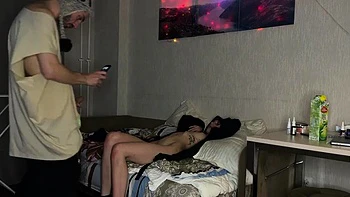 Sexy Teen fickt hart anal