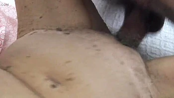 Jovem fode a vó da porta ao lado - Maya lambe rabão e goza na boca