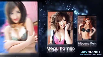 Grosse poitrine japonaise en levrette et missionnaire Vol 9