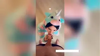 HOLY MOLY, THIS TINDER GUY CAME IN ME